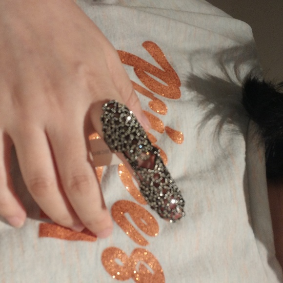 NWT BCBG Maxazria Pave Joint Ring - Picture 4 of 13